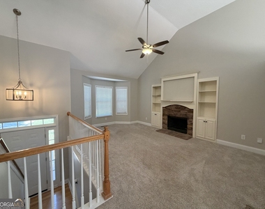 11 Woodvine Court - Photo Thumbnail 2