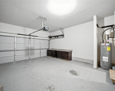 2408 Chancery Mill Lane - Photo Thumbnail 11