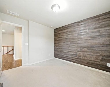 2408 Chancery Mill Lane - Photo Thumbnail 31