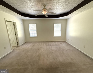 25 Brookstone Court - Photo Thumbnail 6