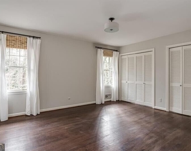 4601 Club Circle Ne - Photo Thumbnail 24