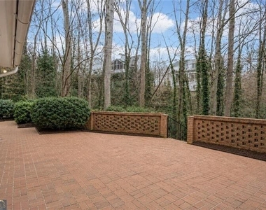 4601 Club Circle Ne - Photo Thumbnail 43