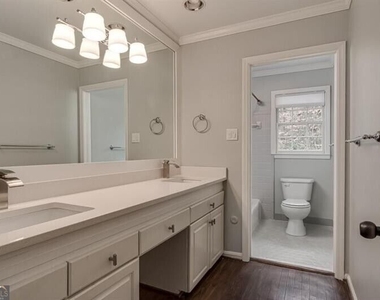 4601 Club Circle Ne - Photo Thumbnail 38