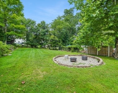 47 W Lawn Rd - Photo Thumbnail 36
