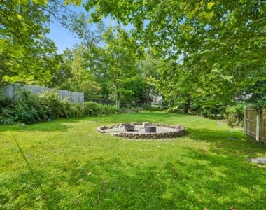 47 W Lawn Rd - Photo Thumbnail 37