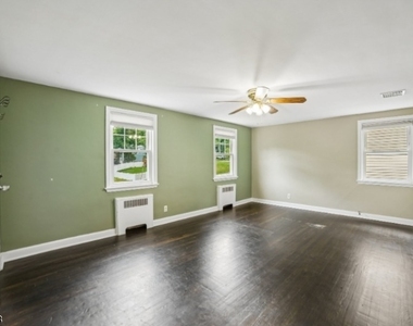 47 W Lawn Rd - Photo Thumbnail 22