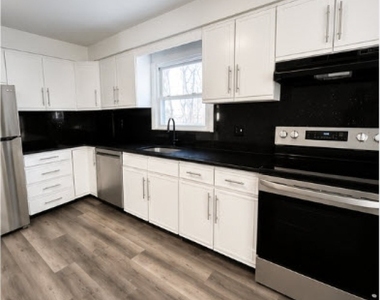 59 Pier Ln - Photo Thumbnail 5