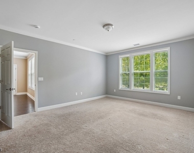 4108 Hoover Ln - Photo Thumbnail 17