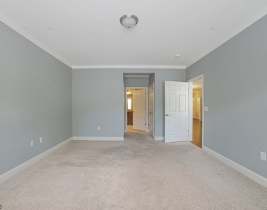 4108 Hoover Ln - Photo Thumbnail 19