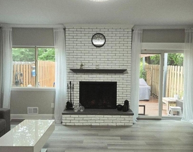 14 Chelsea Way - Photo Thumbnail 8