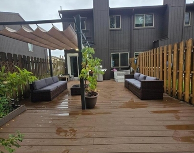 14 Chelsea Way - Photo Thumbnail 42