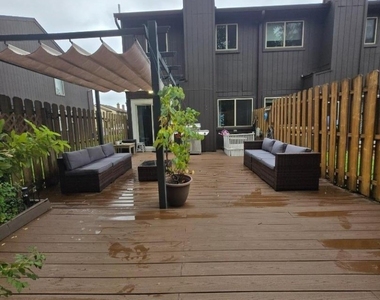 14 Chelsea Way - Photo Thumbnail 41