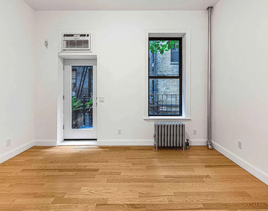 304 East 11th - Photo Thumbnail 8