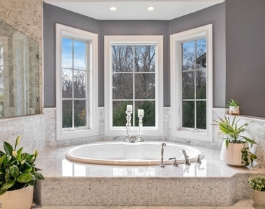 7 W Serafin Way - Photo Thumbnail 14