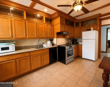 171 Lincoln Avenue - Photo Thumbnail 5