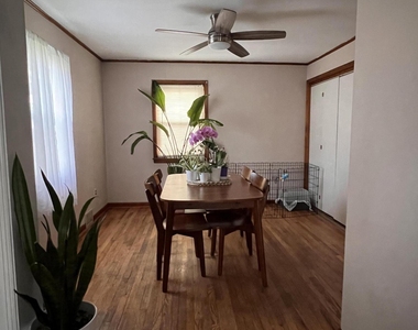 205 Villa Place - Photo Thumbnail 4