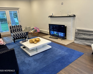 55 Pinewood Avenue - Photo Thumbnail 13