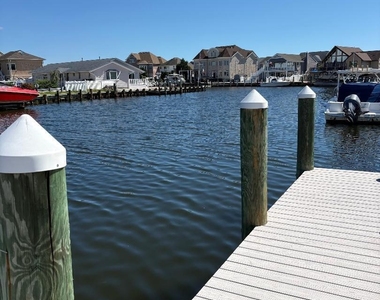 3248 Beachview Drive - Photo Thumbnail 19