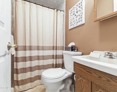 1001 Central Avenue - Photo Thumbnail 7