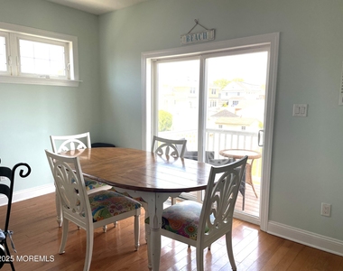 303 Central Avenue Avenue - Photo Thumbnail 3