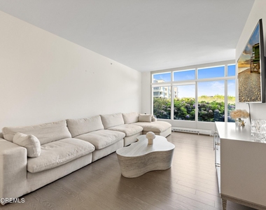 30 Melrose Terrace - Photo Thumbnail 2