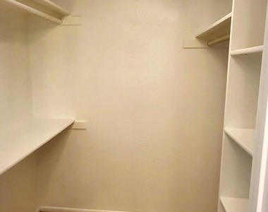 2117 W Missouri Avenue - Photo Thumbnail 19