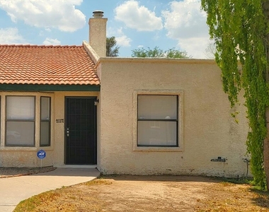 2117 W Missouri Avenue - Photo Thumbnail 21