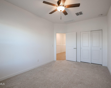 7931 W Frier Drive - Photo Thumbnail 24