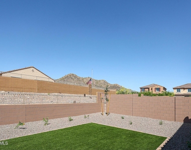 7126 W Bent Tree Drive - Photo Thumbnail 21