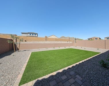 7126 W Bent Tree Drive - Photo Thumbnail 20