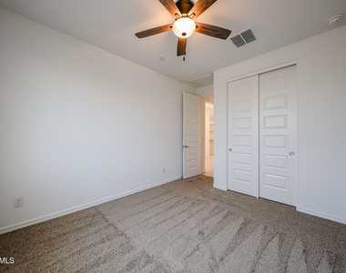28486 N 134th Avenue - Photo Thumbnail 13