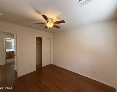 1670 E Elgin Street - Photo Thumbnail 9