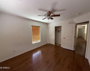 1670 E Elgin Street - Photo Thumbnail 8