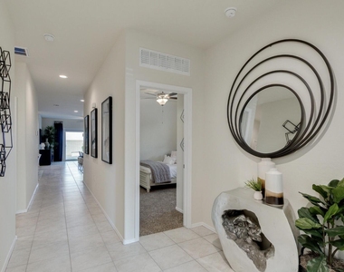 1319 W Raymond Avenue - Photo Thumbnail 1