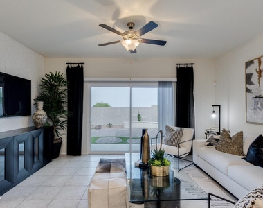 1319 W Raymond Avenue - Photo Thumbnail 17