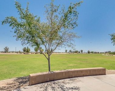 1319 W Raymond Avenue - Photo Thumbnail 41