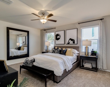 1319 W Raymond Avenue - Photo Thumbnail 24