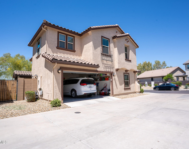 16425 W Latham Street - Photo Thumbnail 34
