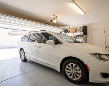 16425 W Latham Street - Photo Thumbnail 32