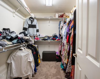 16425 W Latham Street - Photo Thumbnail 21
