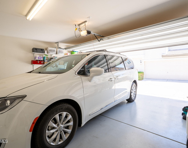 16425 W Latham Street - Photo Thumbnail 33