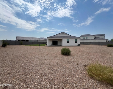 10424 S 54th Lane - Photo Thumbnail 46