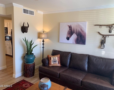 3018 S Dromedary Drive - Photo Thumbnail 18