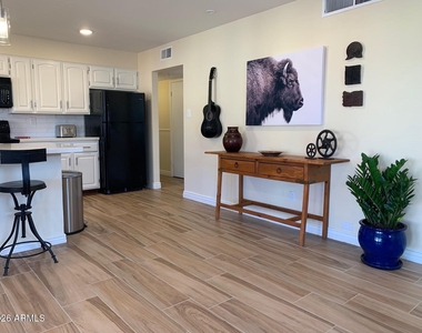 3018 S Dromedary Drive - Photo Thumbnail 19