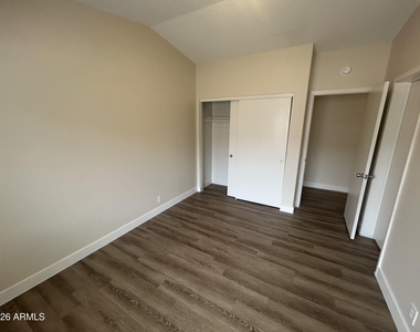 11134 N 82nd Drive - Photo Thumbnail 30