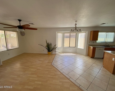 15178 W Melvin Street - Photo Thumbnail 5