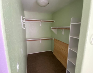15178 W Melvin Street - Photo Thumbnail 17