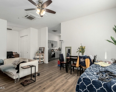 509 W Mcdowell Road - Photo Thumbnail 1