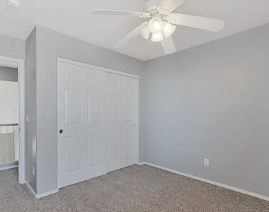 17282 W Elm Street - Photo Thumbnail 19