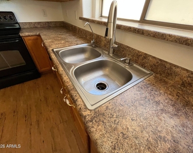 29429 N Blackfoot Daisy Drive - Photo Thumbnail 4